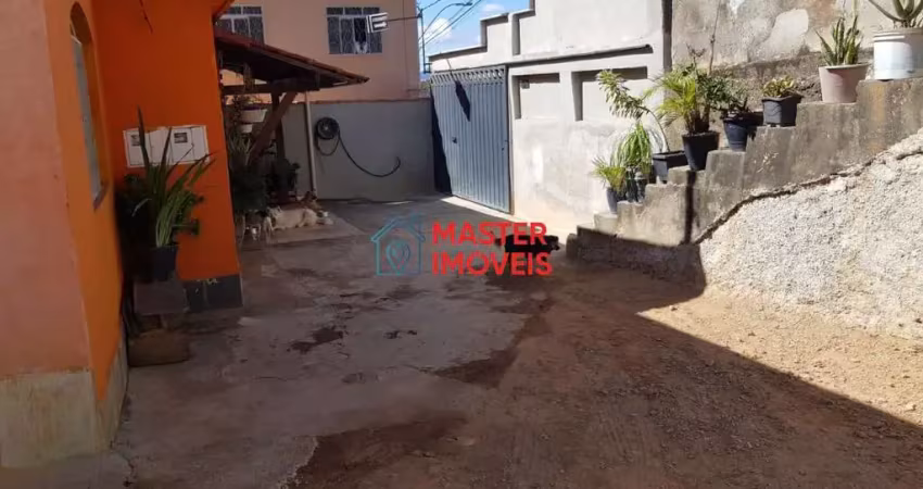 Casa com 4 quartos à venda na Rua Visconde de Mauá, Califórnia, Belo Horizonte