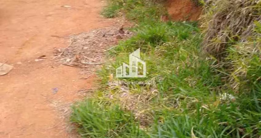 Terreno à venda no Jurupará, Piedade 