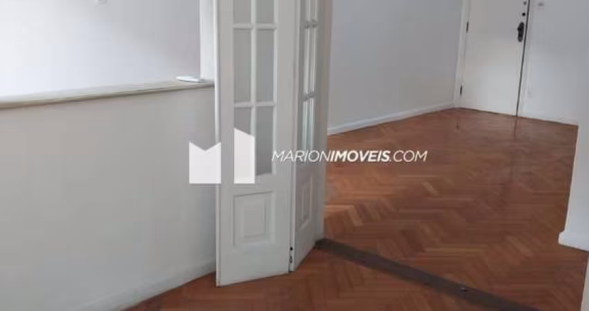 OPORTUNIDADE EM COPACABANA, Rio de Janeiro - Apartamento à venda, 3 quartos 1 ste, copa cozinha, área de serviço, dep. completa.Av. Atlântica, fundos
