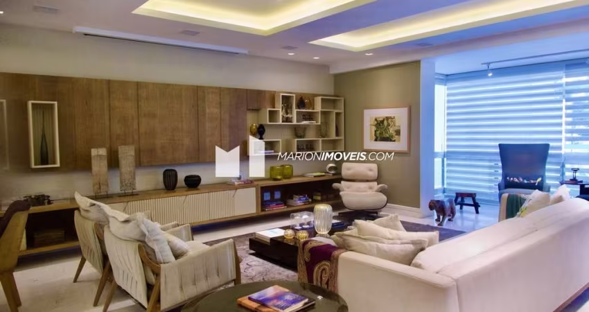 Apartamento à venda no Leblon, Rio de Janeiro, 4 quartos (3 suítes + 1 escritório), sala, cozinha americana, dep. completas, reformado, 2 vagas
