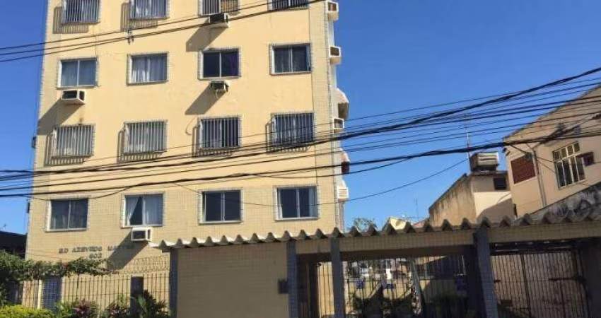 2 quartos, Cond. Azevedo Matos no Centro de Santa Cruz- RJ