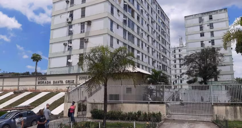 APT de 2 quartos com RGI, em  Santa Cruz - RJ