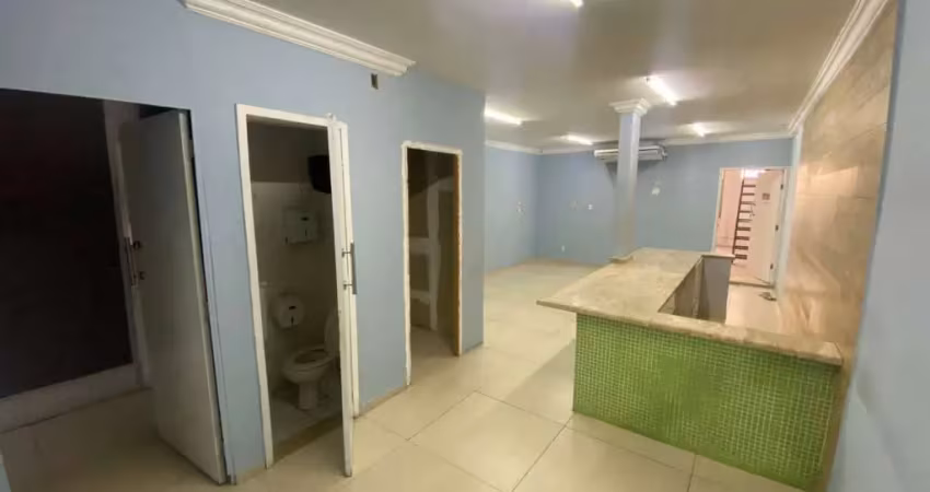 Ponto comercial com 4 salas para alugar na Rua Felipe Cardoso, 125, Santa Cruz, Rio de Janeiro