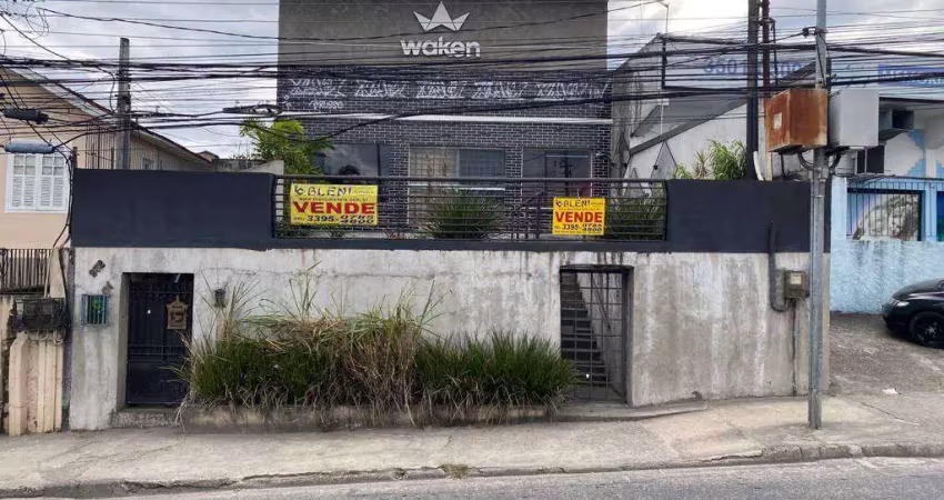 Casa à venda na Rua Felipe Cardoso, 972, Santa Cruz, Rio de Janeiro