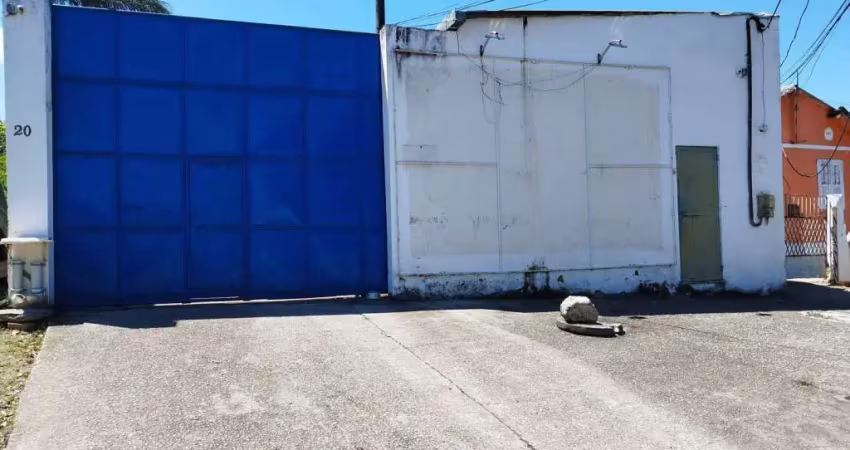 Barracão / Galpão / Depósito com 2 salas à venda na Praça da Legalidade, 20, Santa Cruz, Rio de Janeiro