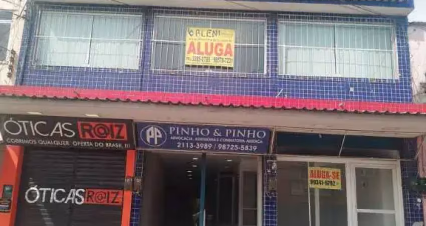 Loja com 18m² em prédio comercial em santa cruz - rj