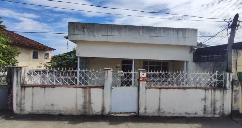 Casa com 2 quartos à venda na Rua Martim Francisco, 24, Santa Cruz, Rio de Janeiro