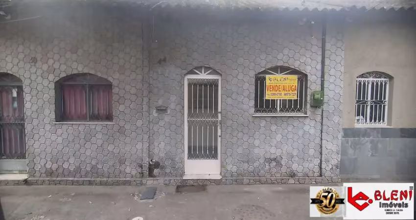 Casa com 2 quartos para alugar na Rua do Cruzeiro, 44, Santa Cruz, Rio de Janeiro