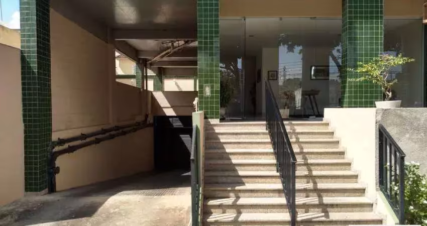 Aptº de 3 quartos com suíte e dependência em área nobre de santa cruz-rj