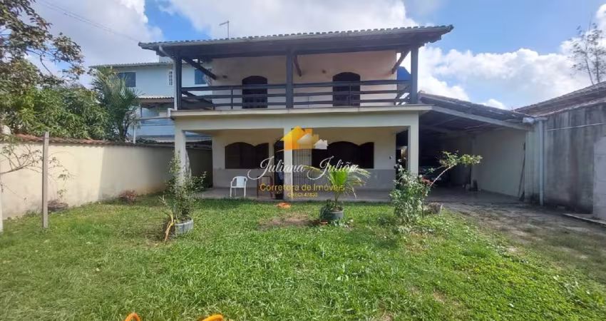 CASA COM 4 QUARTOS A VENDA NO BAIRRO TERRA FIRME, RIO DAS OSTRAS.