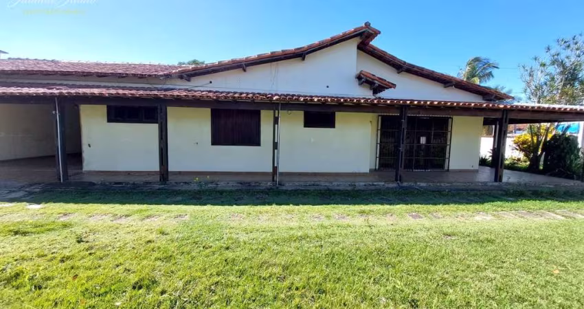CASA LINEAR COM 5 QUARTOS A VENDA NO JARDIM MARILÉA, RIO DAS OSTRAS.