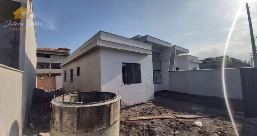 Casa linear 3 quartos sendo 1 suíte a venda no bairro enseada das gaivotas em rio das ostras rj
