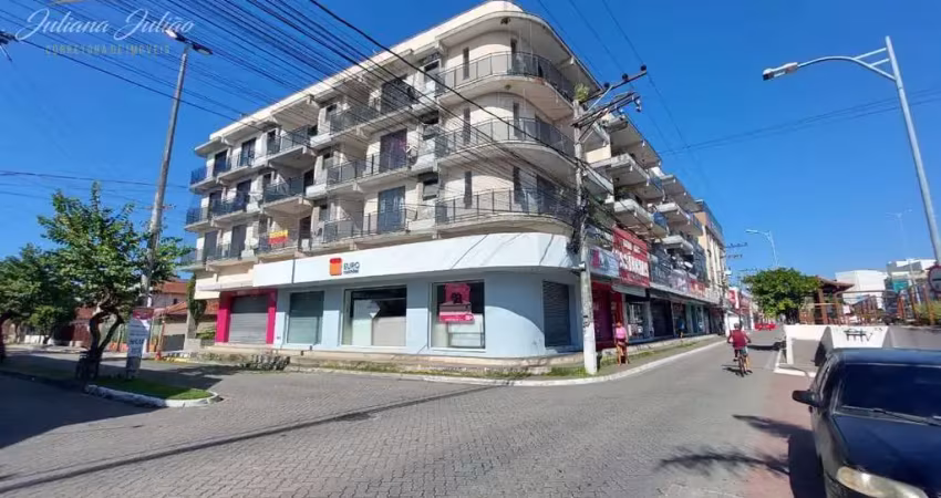Apartamento com 3 quartos sendo 1 suíte a venda no centro de rio das ostras rj