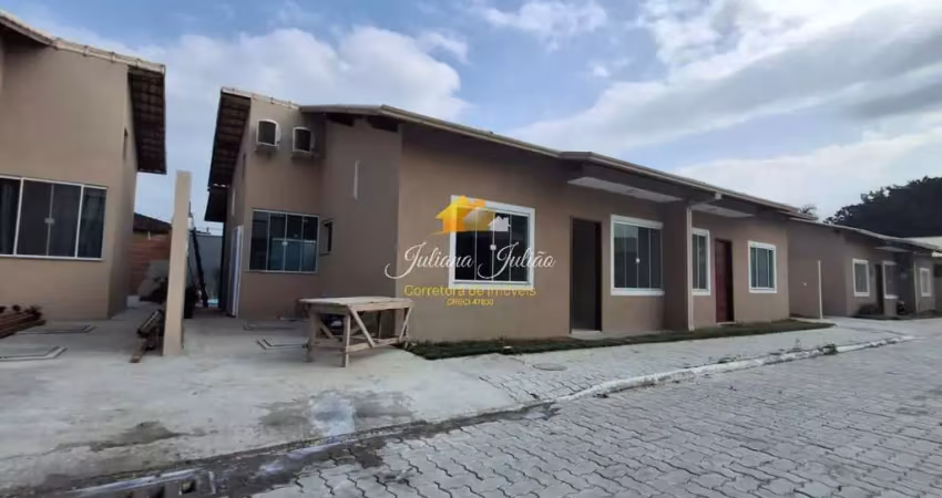 Casa linear 2 quartos sendo 1 suíte a venda no bairro chácara mariléa em rio das ostras rj