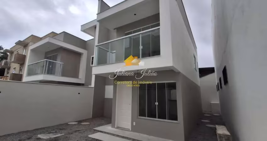 Casa triplex com 4 quartos a venda no jardim mariléa em rio das ostras rj