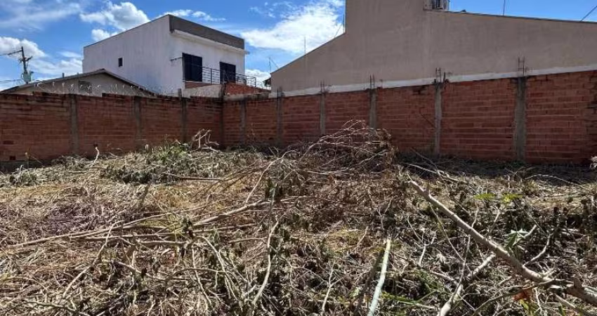 TERRENO PARQUE DAS OLIVEIRA