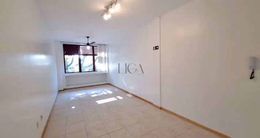 Sala comercial com 1 sala à venda na Avenida Taquara, 383, Petrópolis, Porto Alegre
