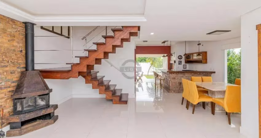 Casa em condomínio fechado com 3 quartos à venda na Avenida Edgar Pires de Castro, 540, Hípica, Porto Alegre