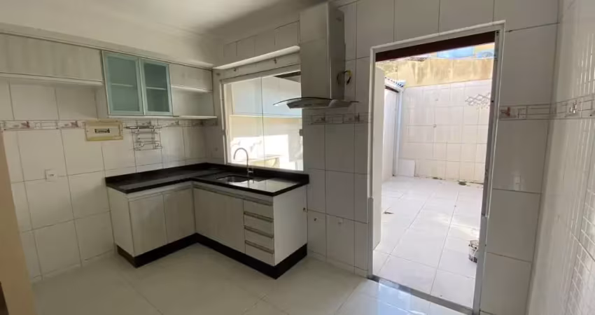 Vendo casa bairro novo  praia itacimirim em camaçari