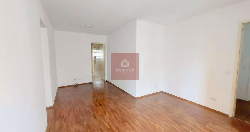 Apartamento c/ 80m², 3 dormitórios.