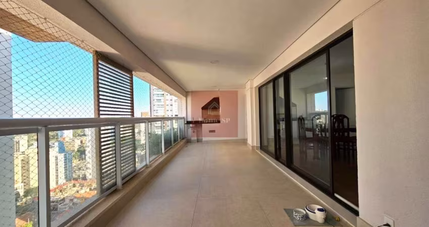 Apartamento com 3 suítes, 2 vagas e com 137m²