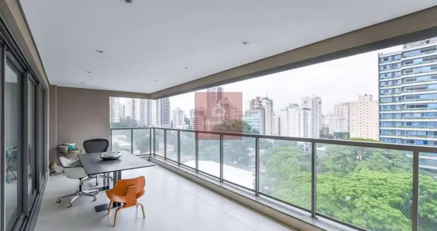 Apartamento tipo para venda com 3 quartos, 186m².
