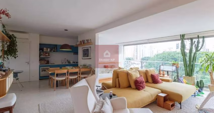 Maravilhoso apartamento na Vila Olimpia com 101m², totalmente reformado.