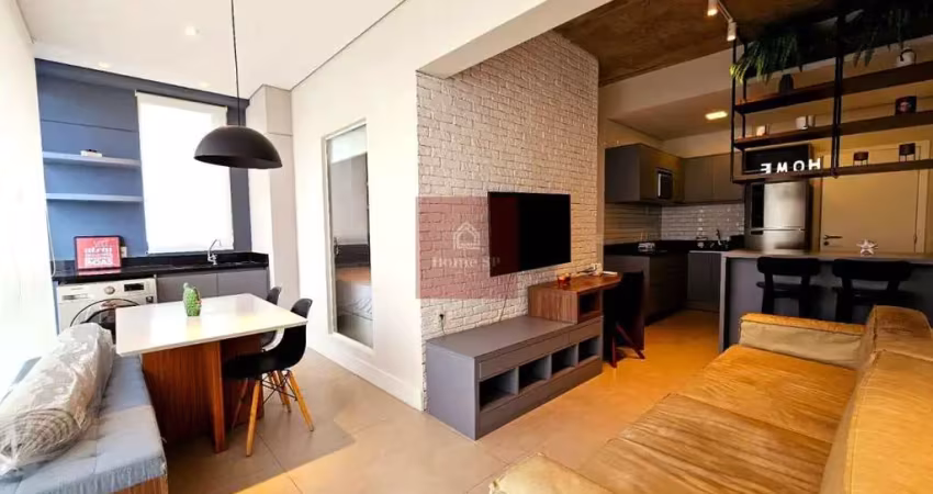 Totalmente mobiliado! 1dormitório, 1 vaga e com 44m² em moema em andar alto!