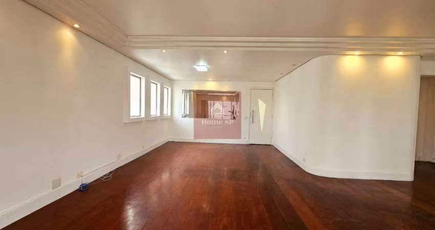 Apartamento com 3 suítes, 3 vagas e com 198m² - Moema