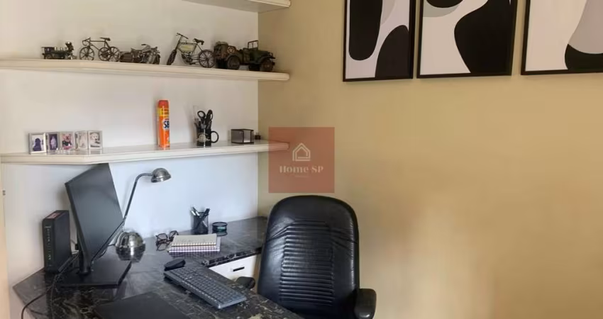 Apartamento , um por andar, a venda em Moema.