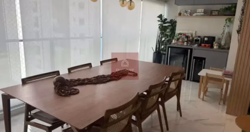 Belíssimo apartamento mobiliado com lazer completo.