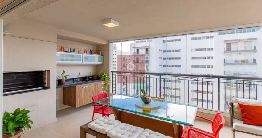 Apartamento tipo para venda com 3 quartos, sendo 3 suítes, 210m²