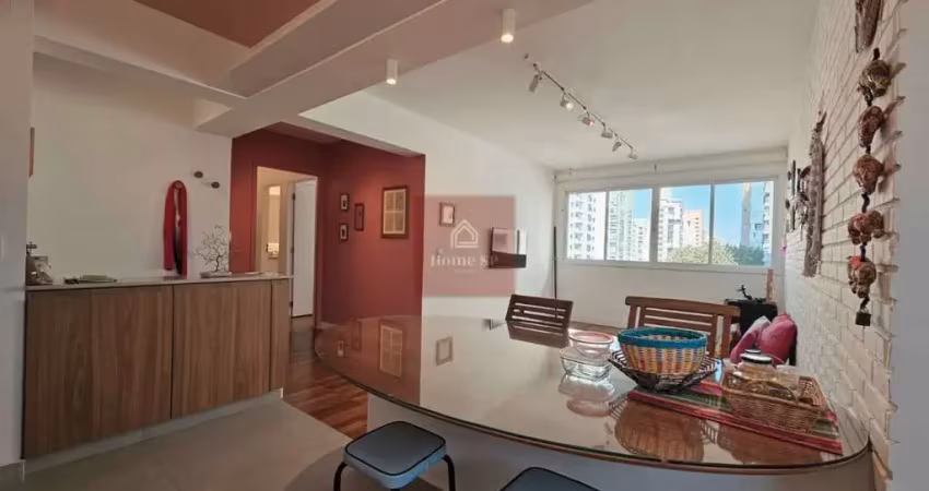 Totalmente reformado! 3 dormitórios, 1 suíte, 1 vaga e com 130m² - moema