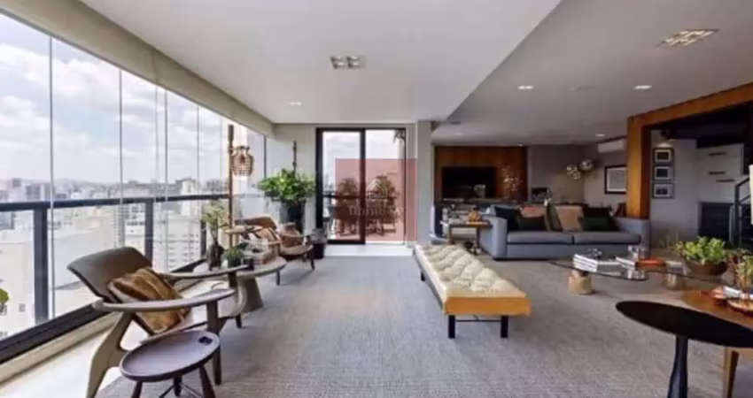 Belissima cobertura para venda com 4 suites, 358m², 4 vagas.