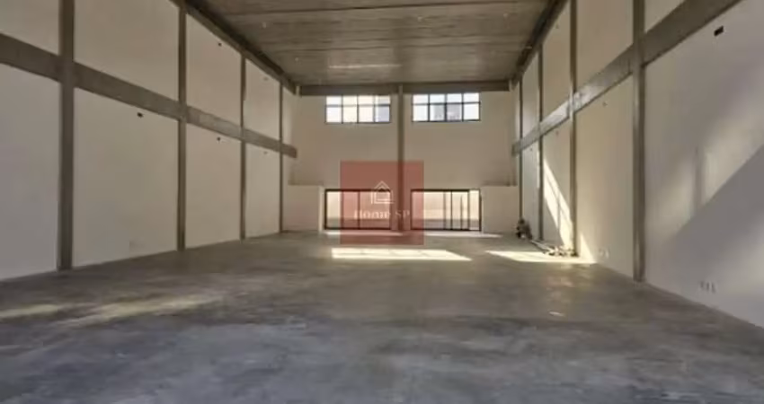 Campo belo, loja nova, 383 mts, vão livre, com mezanino, 2 banheiros e 4 vagas