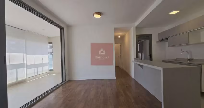 Apartamento com 2 quartos para alugar na Avenida Lavandisca, --, Moema, São Paulo