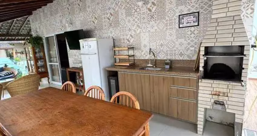 Linda casa de 4 quartos decorada na priscila dultra, miragem/ buraquinho.