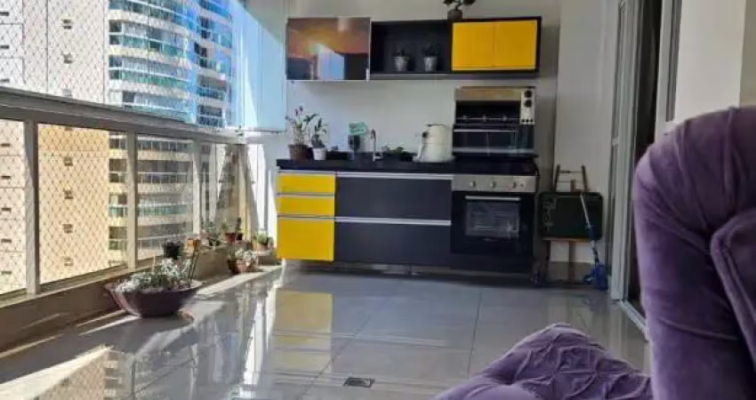 Apartamento no parque das castanheiras / praia da costa - vila velha / es