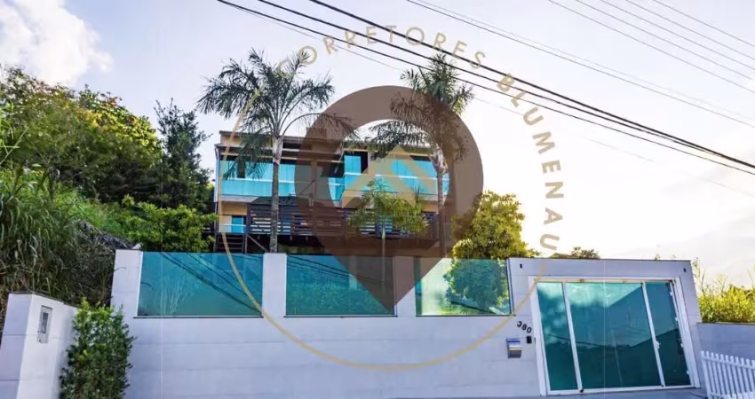 Casa com 4 quartos à venda em Água Verde, Blumenau 