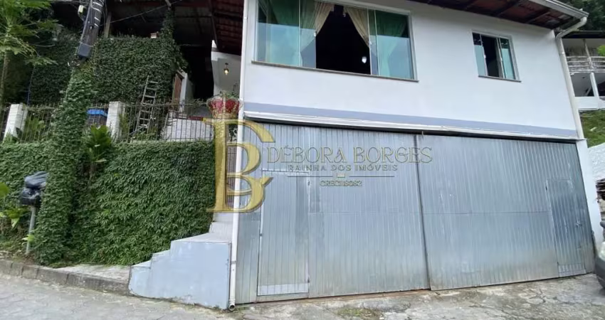 Casa com 5 quartos à venda no Velha Grande, Blumenau 