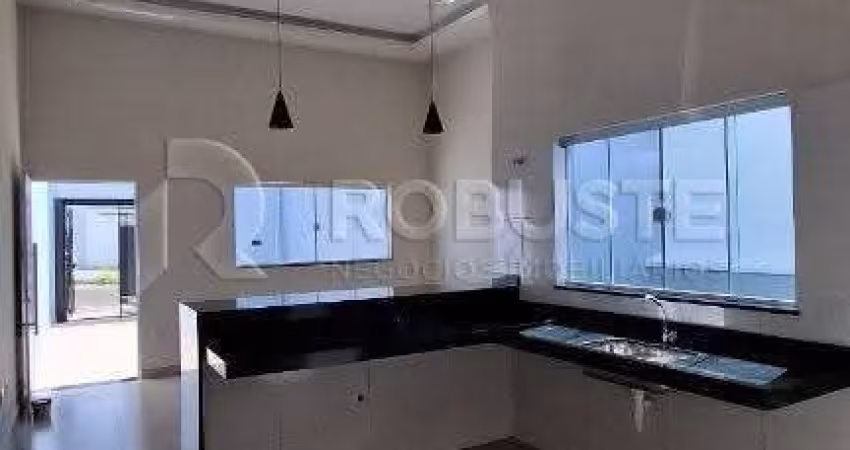 Casa no Residencial Ouro Verde, Botucatu-SP