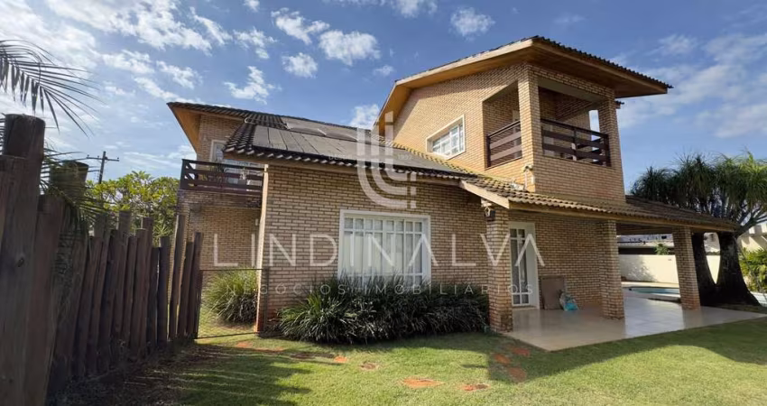 Sobrado semi mobiliado no Jardim Iguaçu, com área gourmet e piscina com sauna