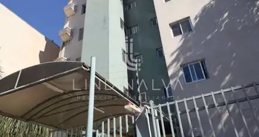 Apartamento reformado, mobiliado e equipado no ed. foz residence
