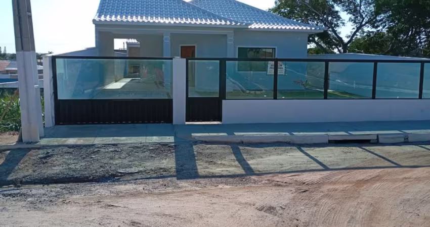 Casa à venda no bairro Pontinha em Araruama/RJ