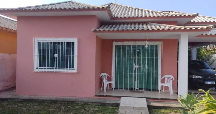Casa à venda no bairro Pontinha em Araruama/RJ