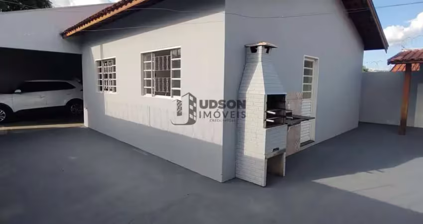 Casa para Venda em Bauru, Parque Santa Edwiges, 3 dormitórios, 1 suíte, 2 banheiros, 2 vagas
