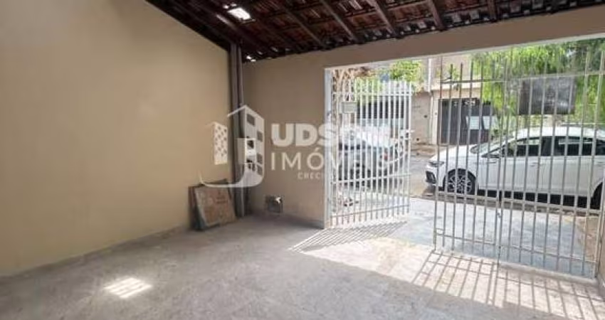 Casa para Venda em Bauru, Jardim Eldorado, 2 dormitórios, 1 banheiro, 1 vaga