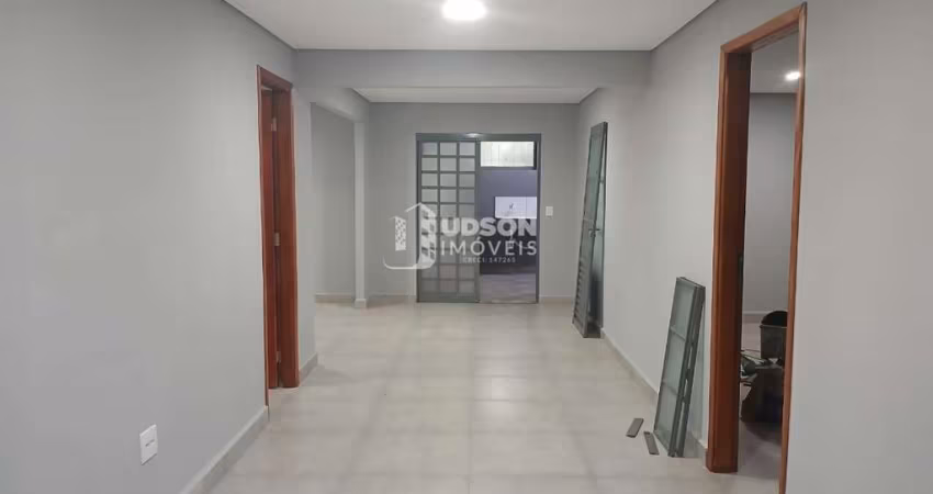 Casa para Venda em Bauru, Mary Dota, 3 dormitórios, 2 suítes, 3 banheiros, 4 vagas