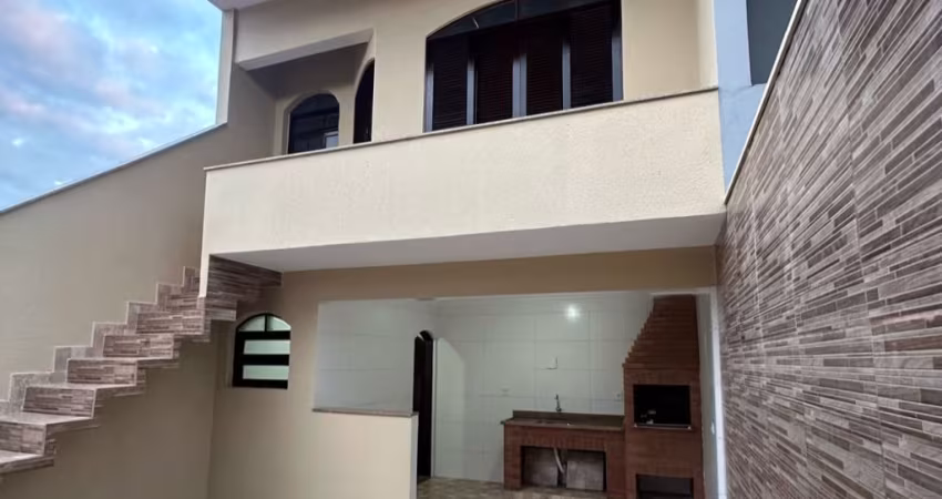 Casa com Edícula em Mongaguá excelente localização