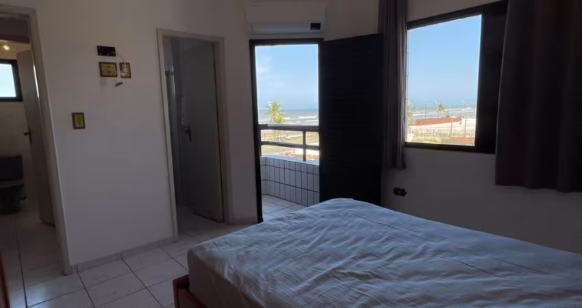 Lindo apartamento com suíte e sacada vista mar
